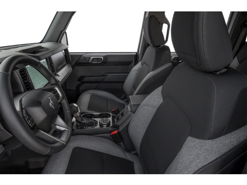 2025 Ford Bronco Big Bend Interior Shot 4