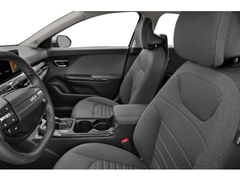2025 Kia K4 EX+ FWD Interior Shot 4