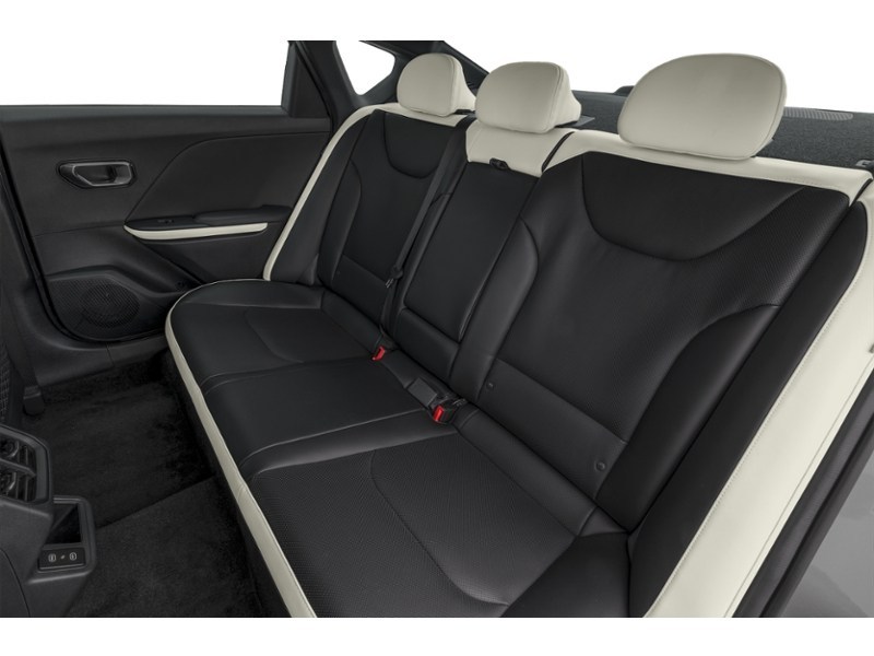 2026 Kia K4 GT-Line Turbo Limited FWD Interior Shot 5