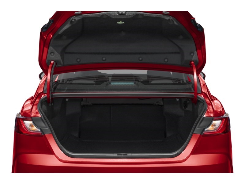 2025 Toyota Camry SE CVT Exterior Shot 4