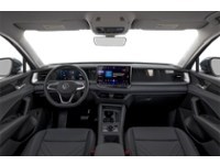 2025 Volkswagen Tiguan Comfortline Interior Shot 6