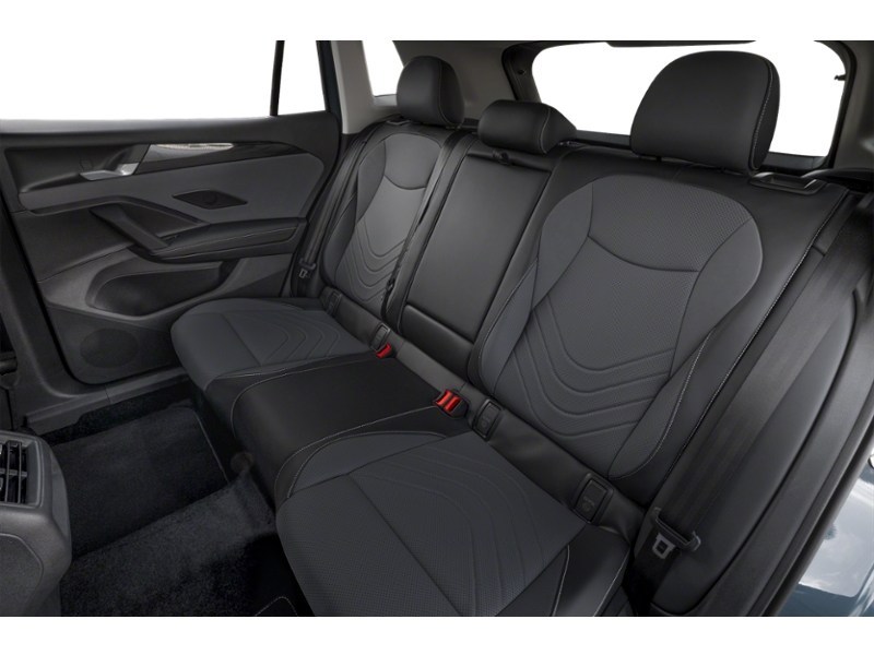 2025 Volkswagen Tiguan Comfortline Interior Shot 5