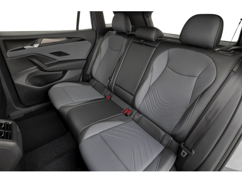 2026 Volkswagen Tiguan Comfortline R-Line Black Edition 4MOTION Interior Shot 5