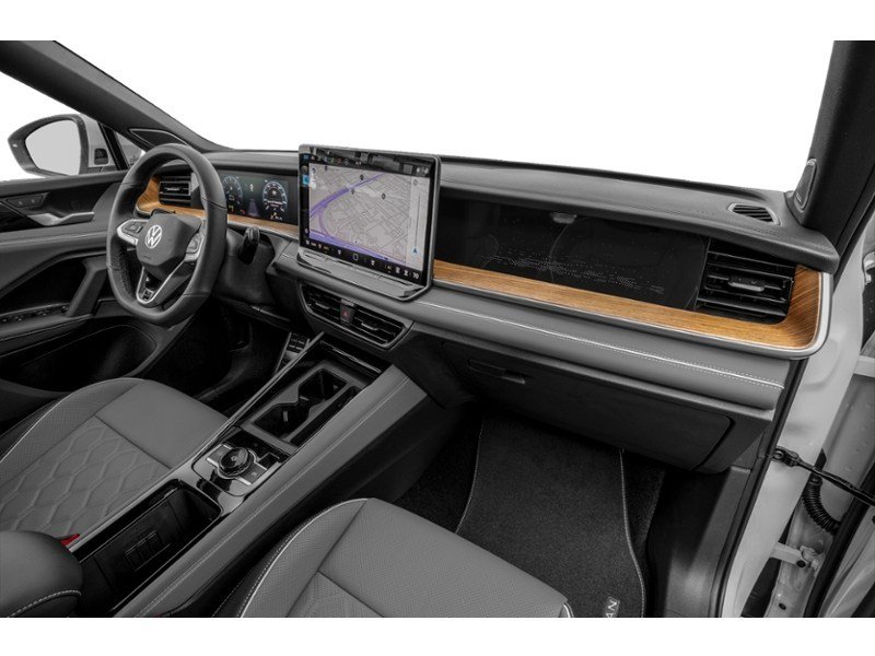 2025 Volkswagen Tiguan Highline R-Line 4MOTION Interior Shot 1