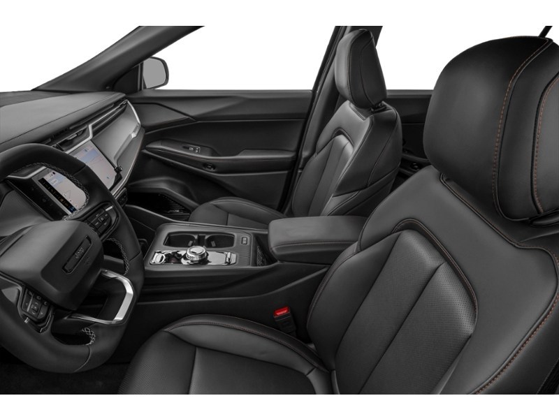 2026 Jeep Cherokee Limited 4x4 Interior Shot 4