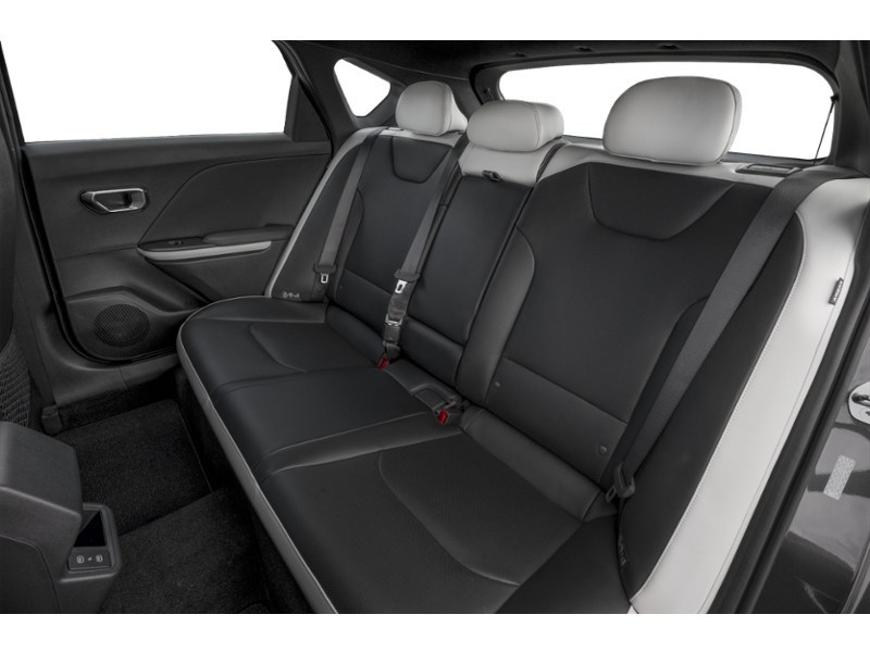 2026 Kia K4 GT-Line Turbo FWD Interior Shot 5