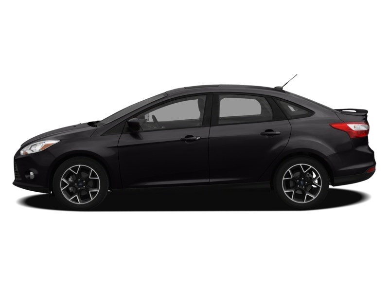 2012 Ford Focus 4dr Sdn SE Black  Shot 27