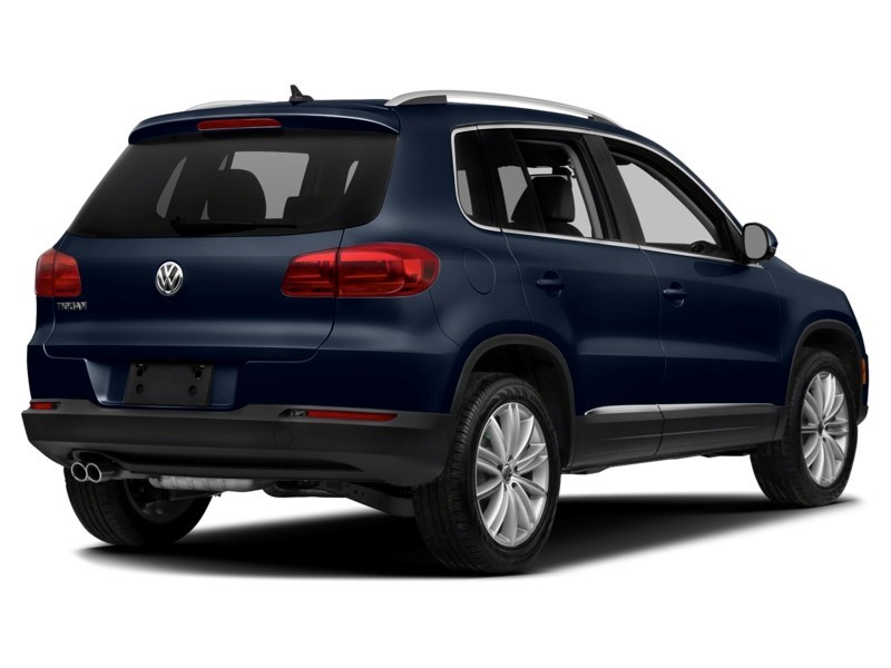 2014 Volkswagen Tiguan 4MOTION 4dr Auto Trendline Night Blue Metallic  Shot 32
