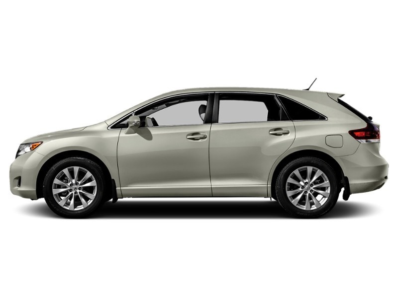 2016 Toyota Venza 4dr Wgn Blizzard Pearl  Shot 6