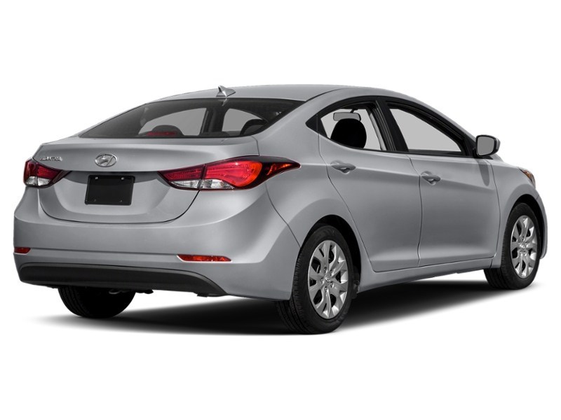 2014 Hyundai Elantra 4dr Sdn Auto GL Radiant Silver Metallic  Shot 21