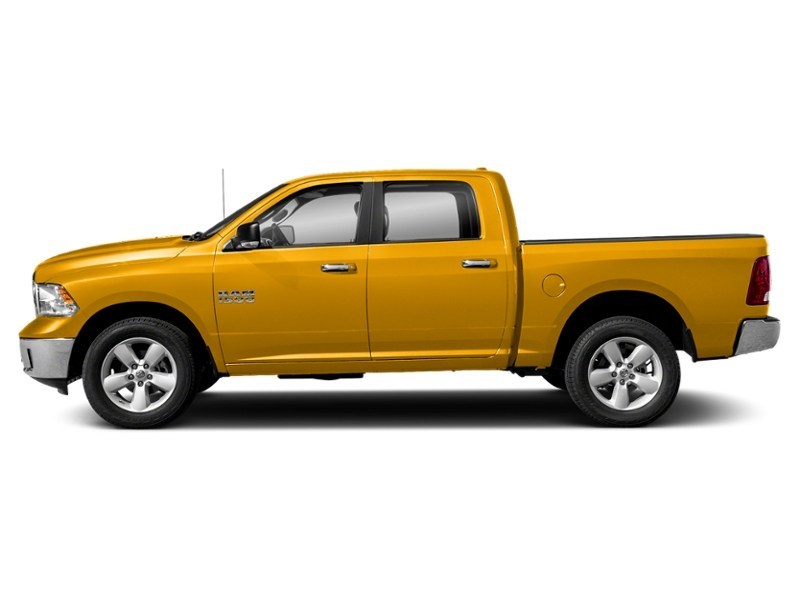 2017 RAM 1500 4WD Crew Cab 140.5" Big Horn Detonator Yellow Clearcoat  Shot 177