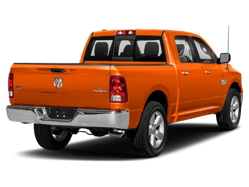 2017 RAM 1500 4WD Crew Cab 140.5" Big Horn Omaha Orange  Shot 26