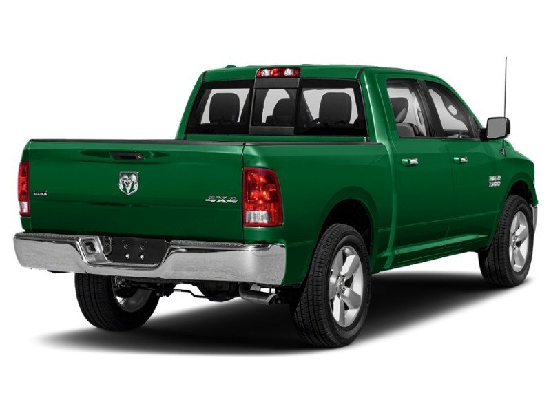 2017 RAM 1500 4WD Crew Cab 140.5" Big Horn Bright Green  Shot 44
