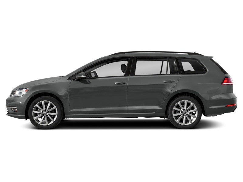 2018 Volkswagen Golf SportWagen Trendline Manual Platinum Grey Metallic  Shot 21