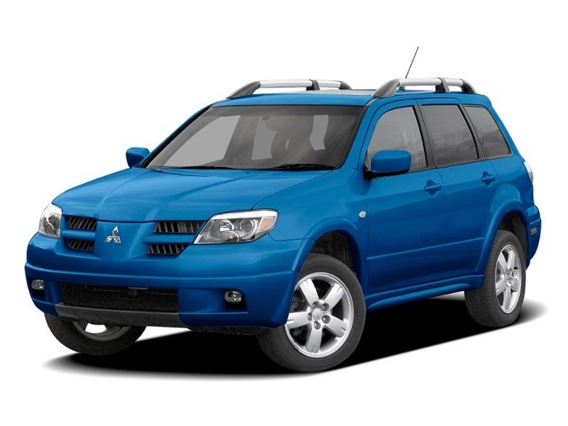 2004 Mitsubishi Outlander 4dr LS Pacific Blue  Shot 2