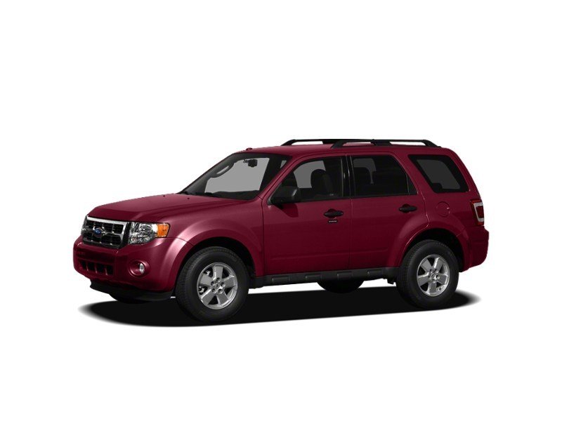 2011 Ford Escape FWD 4dr I4 Auto XLT Sangria Red Metallic  Shot 2