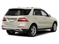 2014 Mercedes-Benz M-Class Base Diamond White Metallic  Shot 6