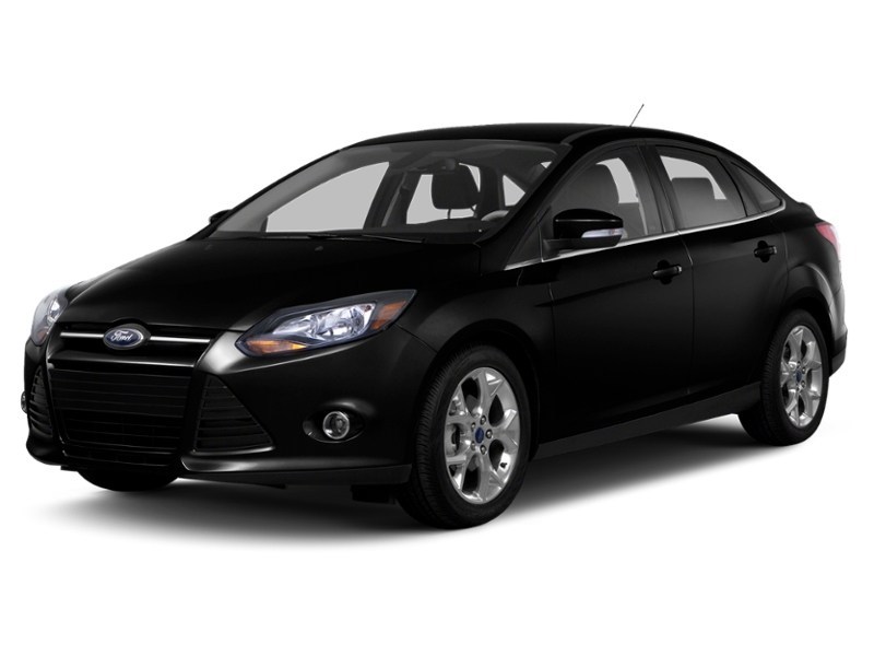 2013 Ford Focus 4dr Sdn S Tuxedo Black  Shot 15