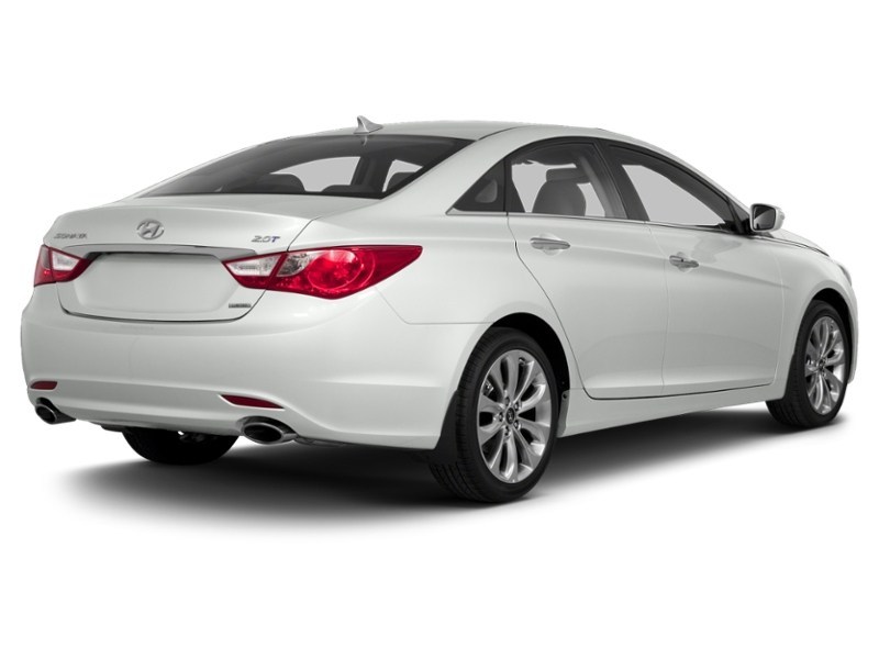 2013 Hyundai Sonata 4dr Sdn 2.4L Auto SE Shimmering White Mica  Shot 2