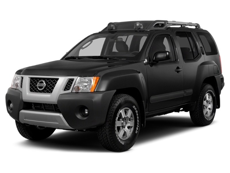 2015 Nissan Xterra 4WD 4dr Auto PRO-4X Super Black  Shot 4
