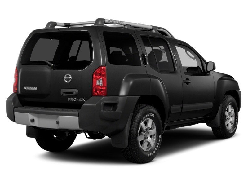 2015 Nissan Xterra 4WD 4dr Auto PRO-4X Super Black  Shot 2