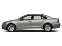 2013 Volkswagen Passat 4dr Sdn 2.5L Man Trendline Reflex Silver Metallic  Shot 17