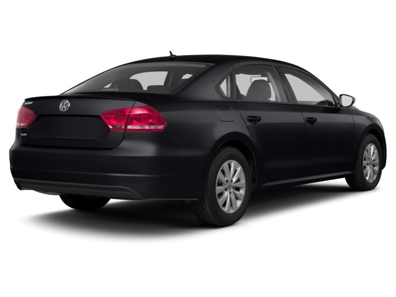 2013 Volkswagen Passat 4dr Sdn 2.5L Man Trendline Black  Shot 24