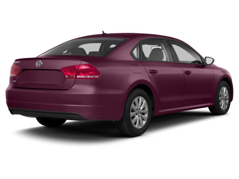 2013 Volkswagen Passat 4dr Sdn 2.5L Man Trendline Opera Red Metallic  Shot 36