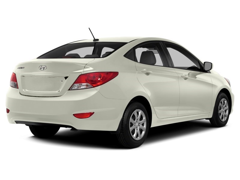 2014 Hyundai Accent 4dr Sdn Auto GL Century White  Shot 15