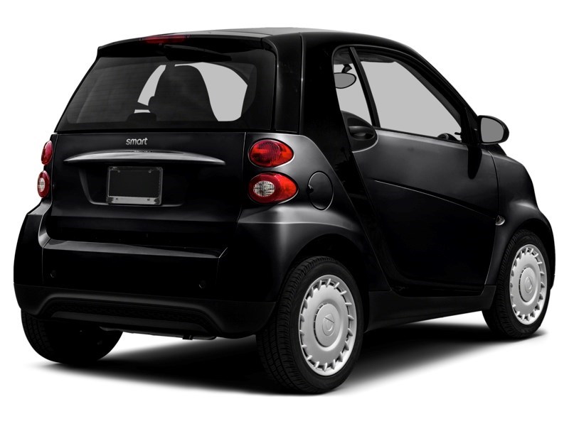 2015 smart fortwo 2dr Cpe Pure Deep Black  Shot 6