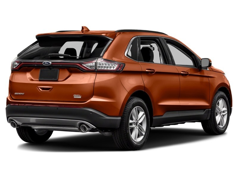 2017 Ford Edge 4dr Titanium AWD Canyon Ridge  Shot 12