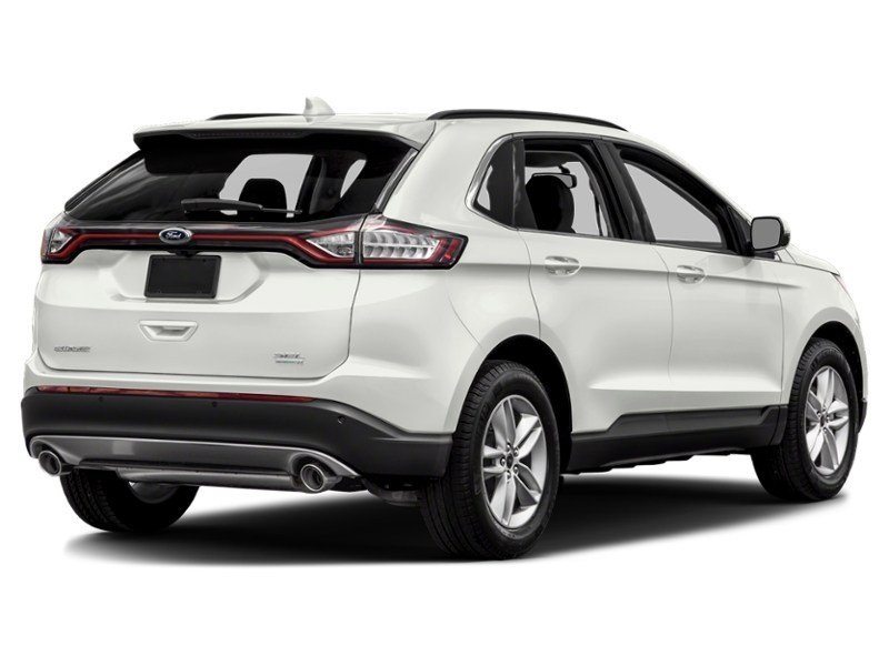 2017 Ford Edge 4dr Titanium AWD White Platinum Metallic Tri-Coat  Shot 54