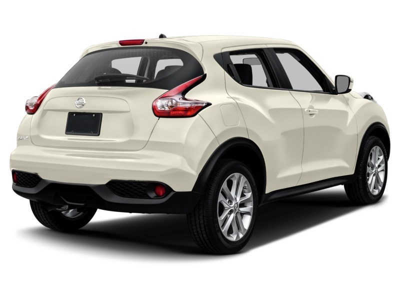 2015 Nissan Juke 5dr Wgn CVT SV FWD Pearl White  Shot 14