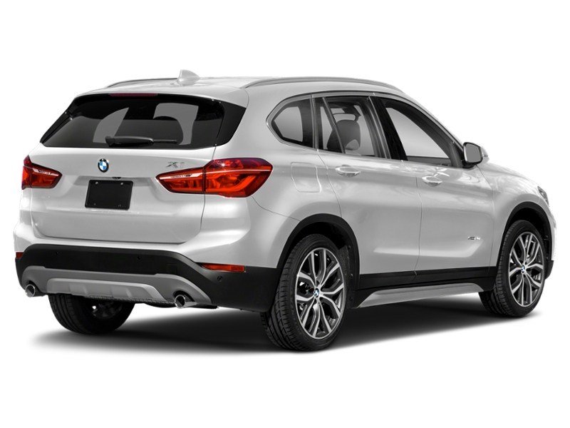 2018 BMW X1 xDrive28i Mineral White Metallic  Shot 5
