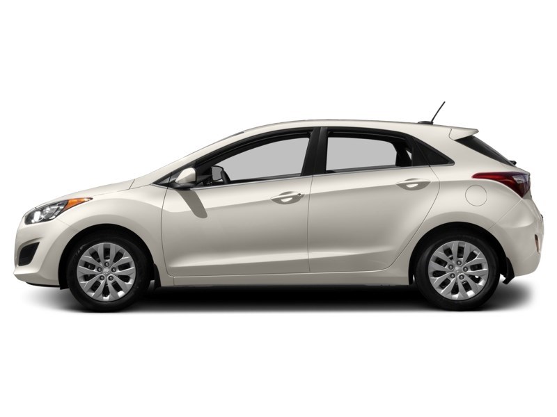 2016 Hyundai Elantra GT 5dr HB Auto GL Monaco White  Shot 5