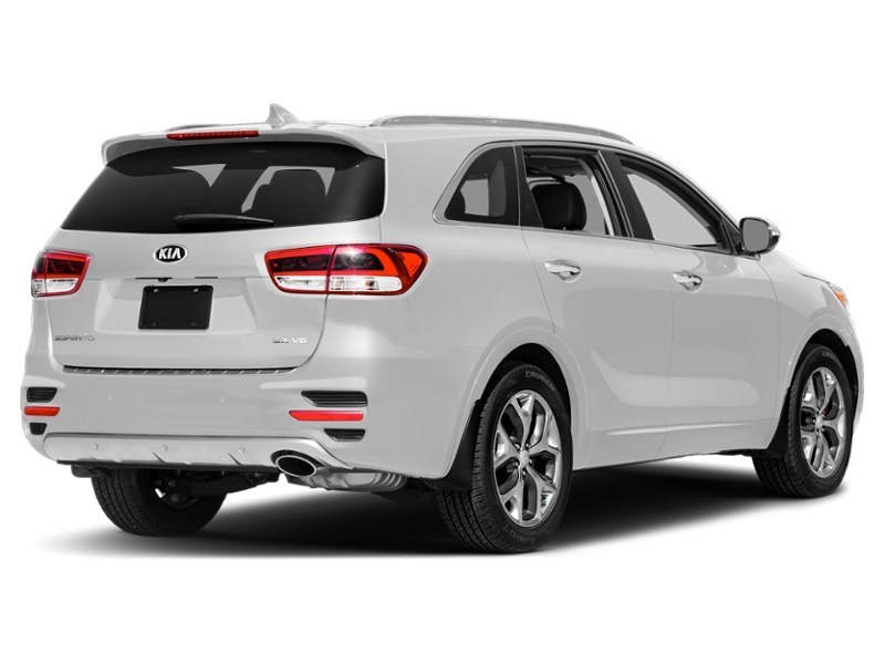 2016 Kia Sorento AWD 4dr 3.3L SX 7-Seater Sparkling Silver Metallic  Shot 26