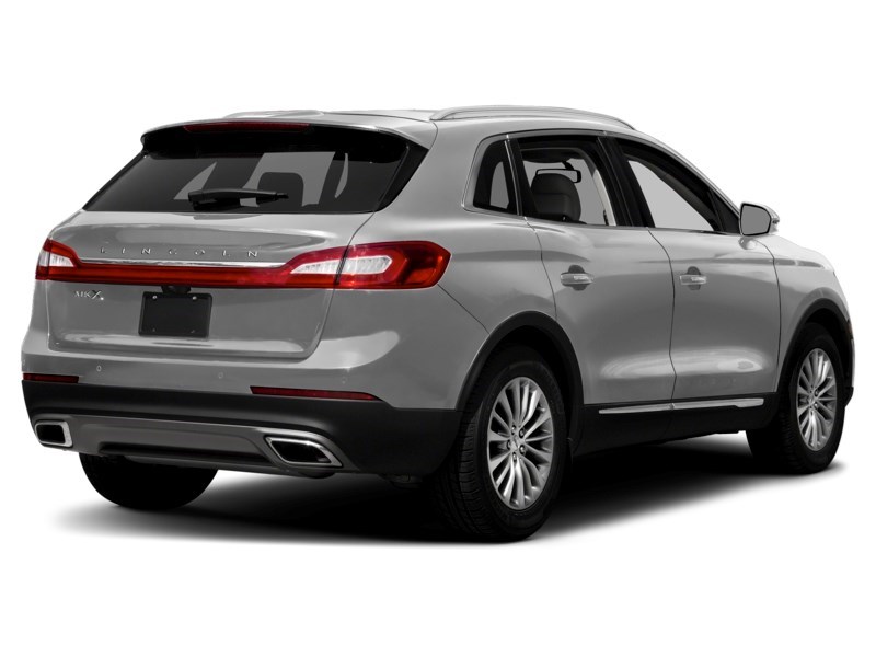 2016 Lincoln MKX Reserve Ingot Silver Metallic  Shot 2