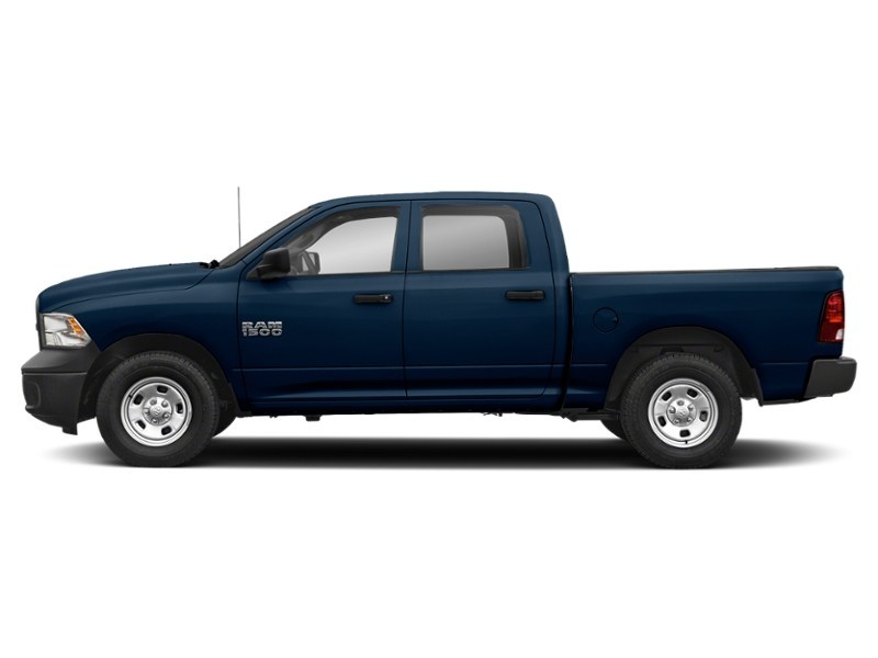 2020 RAM 1500 Classic Express 4x4 Crew Cab 5'7" Box