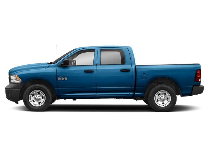 2020 RAM 1500 Classic Express 4x4 Crew Cab 5'7" Box