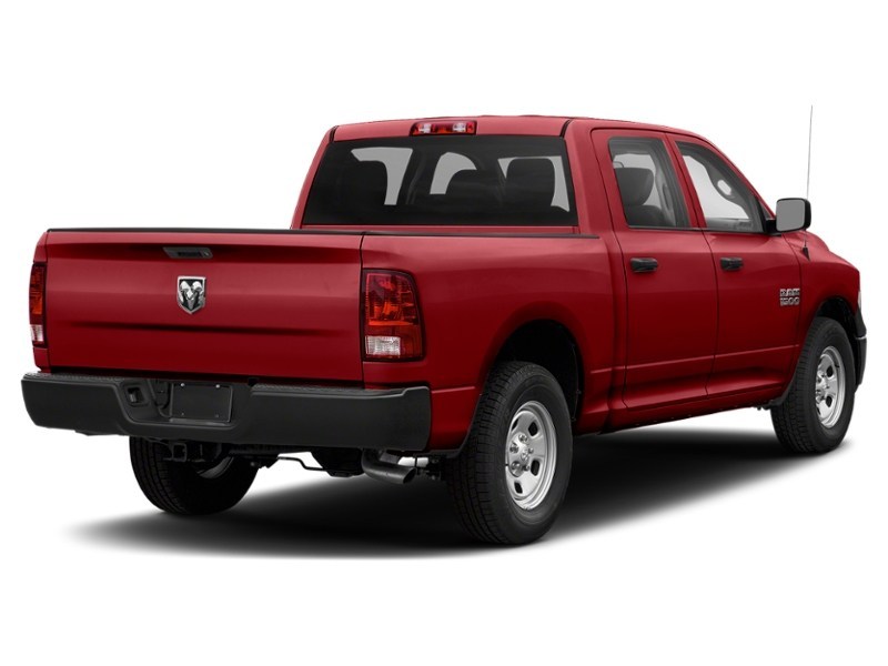 2020 RAM 1500 Classic Express 4x4 Crew Cab 5'7" Box