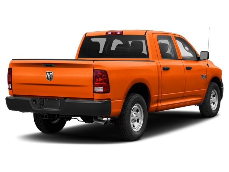 2020 RAM 1500 Classic Express 4x4 Crew Cab 5'7" Box