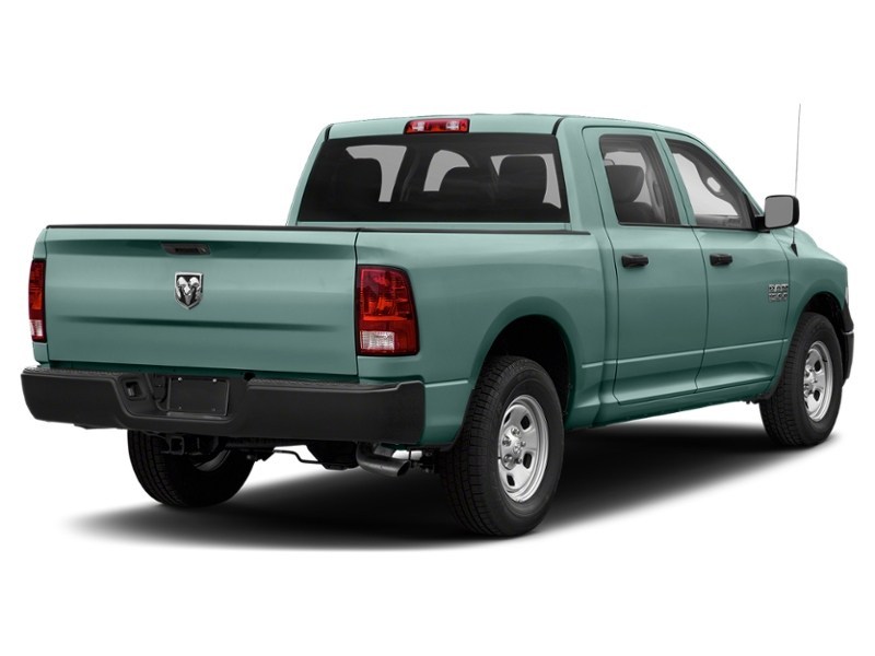 2020 RAM 1500 Classic Express 4x4 Crew Cab 5'7" Box