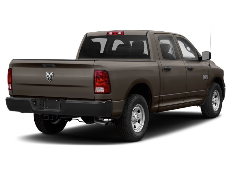 2020 RAM 1500 Classic Express 4x4 Crew Cab 5'7" Box