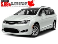 2017 Chrysler Pacifica 4dr Wgn Limited Bright White  Shot 10