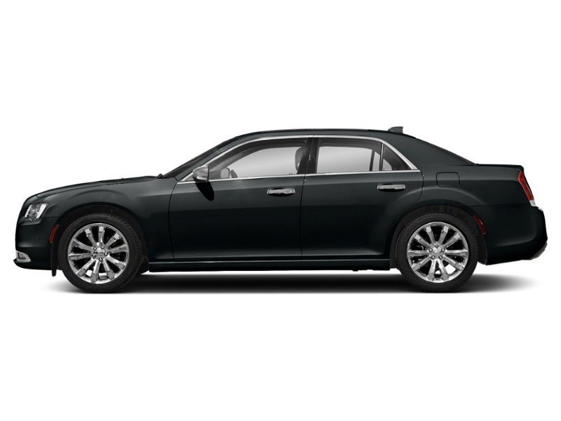 2018 Chrysler 300 300 Limited AWD Maximum Steel Metallic  Shot 11