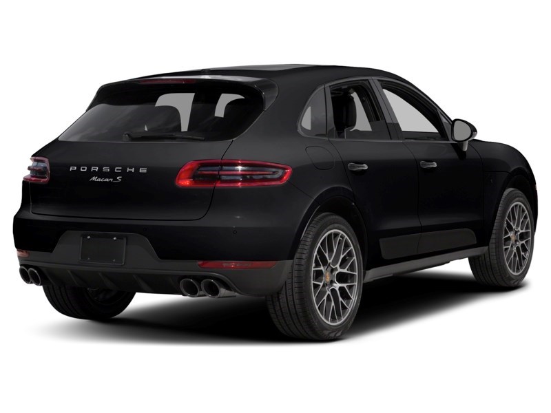 2018 Porsche Macan GTS Black  Shot 8