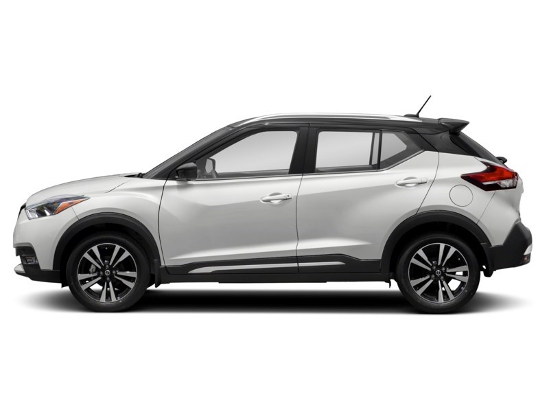 2020 Nissan Kicks SR FWD Aspen White/Super Black  Shot 27