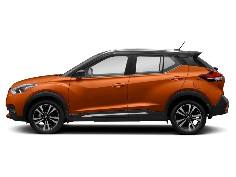 2020 Nissan Kicks SR FWD Monarch Orange/Super Black  Shot 41