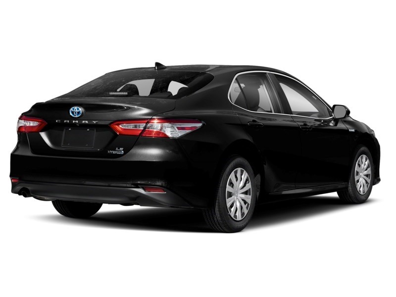 2018 Toyota Camry Hybrid LE Auto Midnight Black Metallic  Shot 26