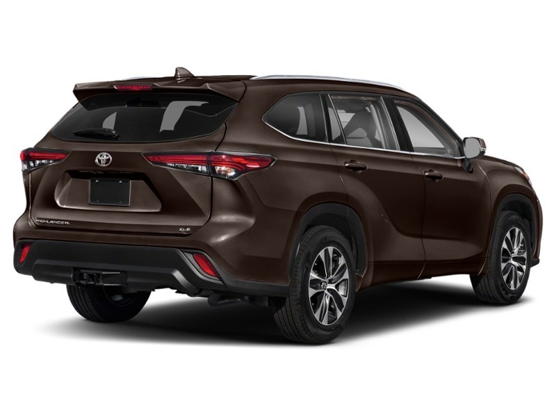 2021 Toyota Highlander XLE AWD Opulent Amber  Shot 27